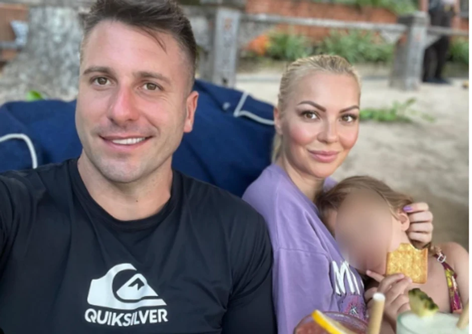 Ivana Selakov sa porodicom