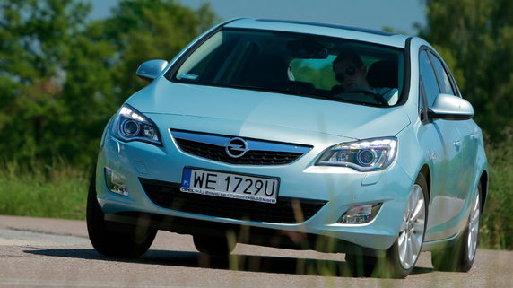 Opel Astra IV (2009-18)