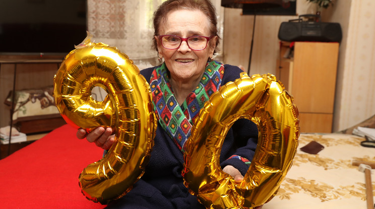 A zenész édesanyja, Margit néni nemrégiben töltötte be a 90. életévét /Fotó: Pozsonyi Zita