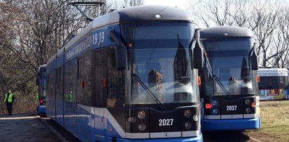 Tramwaje stoją na pętli, bo miasto oszczędza