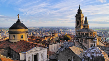 Włochy: Bergamo chce być miastem bezgotówkowym