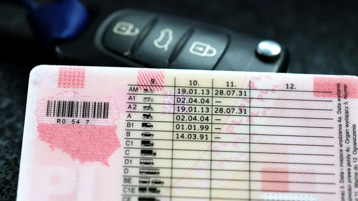 Kto ma taki wzór prawa jazdy, ten ma szczęście. Kto ma starszy, będzie