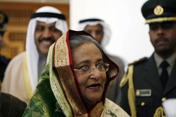 Krwawe protesty antyrządowe. Premier Bangladeszu uciekła z kraju