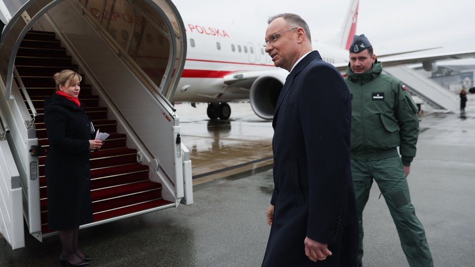 Prezydent Andrzej Duda tuż przed wylotem do USA. Warszawa, 11.03.2024 r.