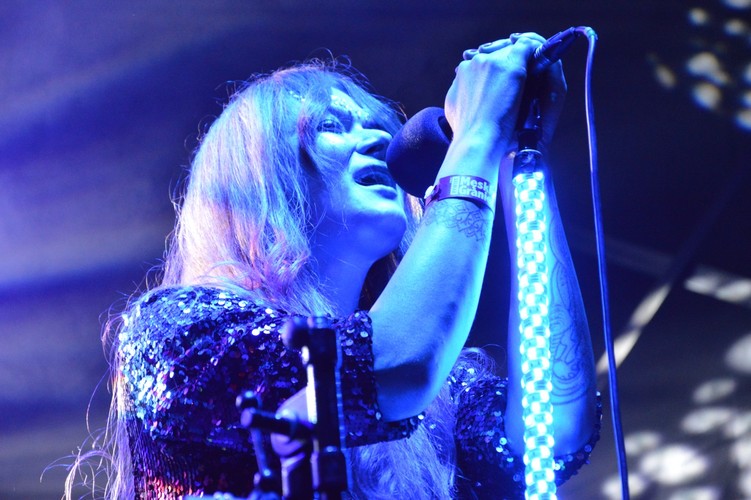 Ania Rusowicz wraz z projektem Nixes na koncercie Męskie Granie 2018. Warszawa 2018.08.20