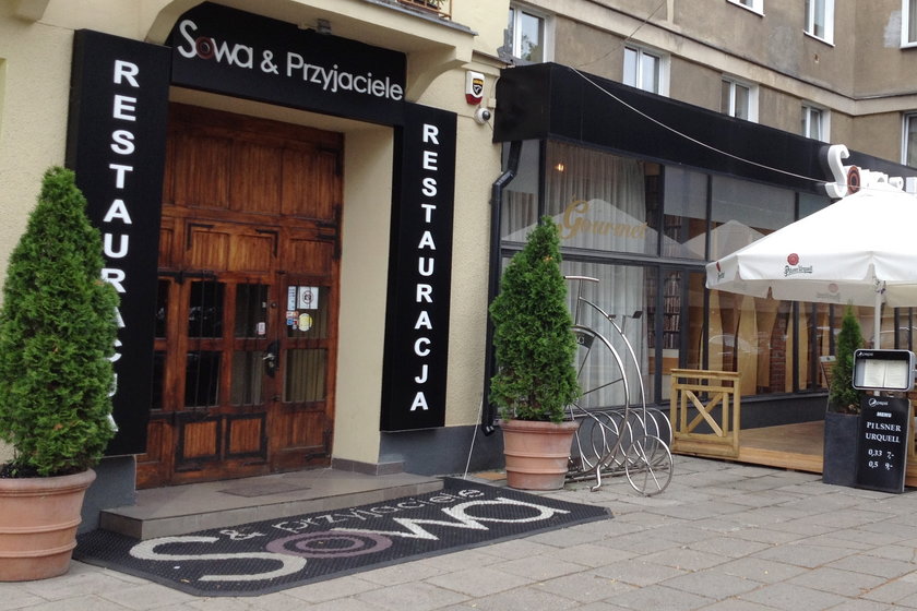 Restauracja "Sowa i Przyjaciele". 
