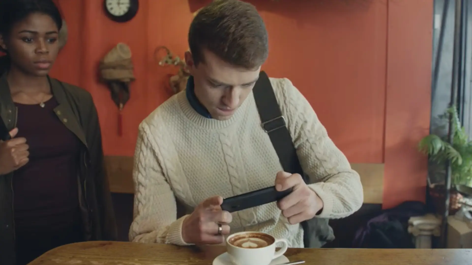 McDonalds wyśmiewa hipsterskich kawoszy swoją nową reklamą