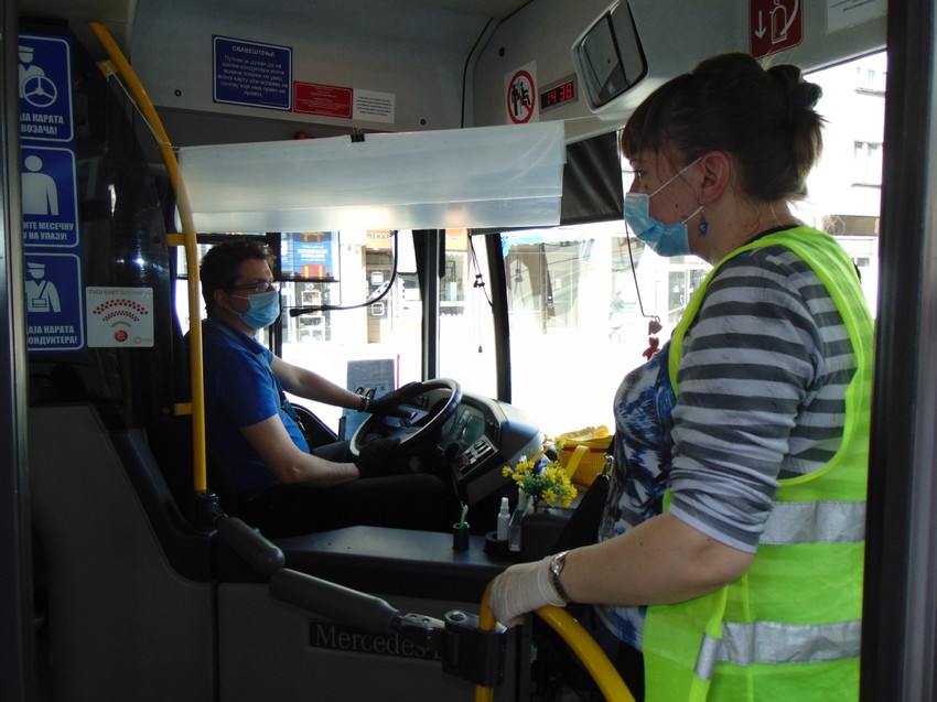 Vozači i kondukteri opremljeni po epidemiološkim propisima 