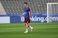 Euro 2024. Były reprezentant Polski obawia się, że Probierz wystawi Lewandowskiego zamiast Buksy