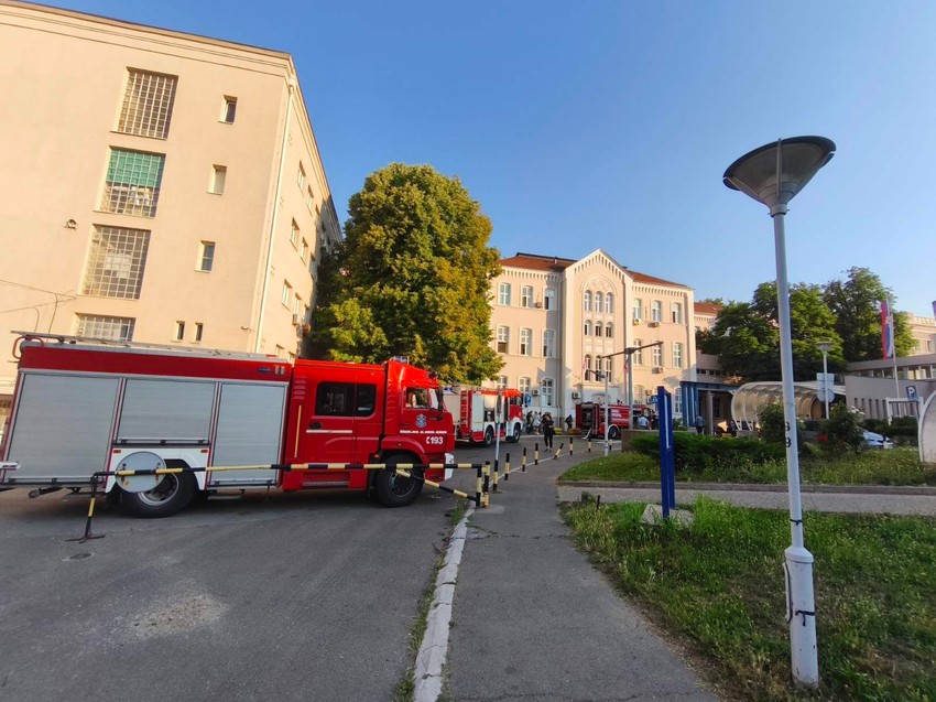 Požar u Klinici za opekotine u Pasterovoj ulici u Beogradu
