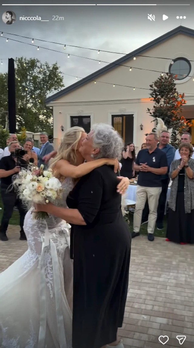 Jelena Jovičić i Zinaida Dedakin (Foto: Instagram/niccola____)