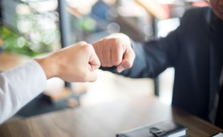 10 cech ludzi sukcesu. Czym się kierować, by zrealizować swoje cele?