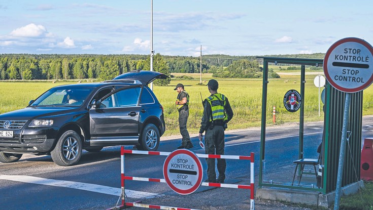 Policja i Straż Graniczna dostaną olbrzymi zastrzyk pieniędzy. Przybędą tysiące etatów i nowa broń