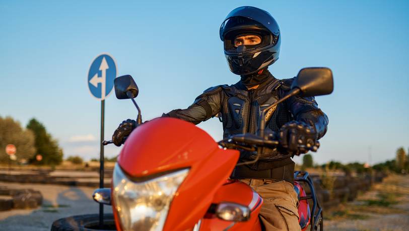 Beliebte Integralhelme fürs Motorrad bis 150 Euro im Vergleich: Besser geschützt
