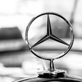 Mercedes wyciągnie wtyczkę autom elektrycznym? Zaskakująca wolta producenta samochodów