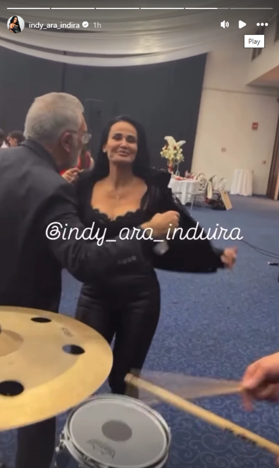 Indi Aradinović u vrelom izdanju