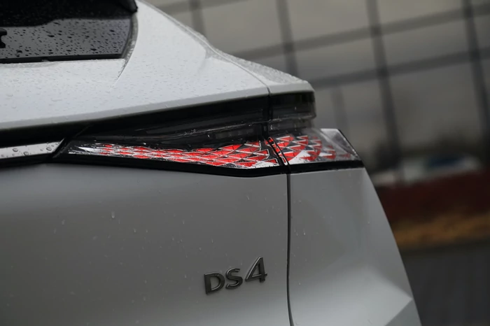 DS4