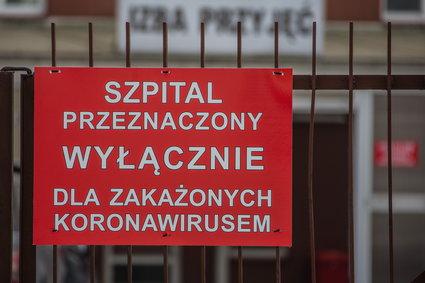 Leczenie osoczem od ozdrowieńców budzi nadzieje. W Polsce może pojawić się jesienią