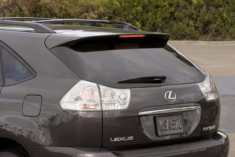 Chicago 2008: Lexus - RX 350 i ES 350 w edycji Pebble Beach