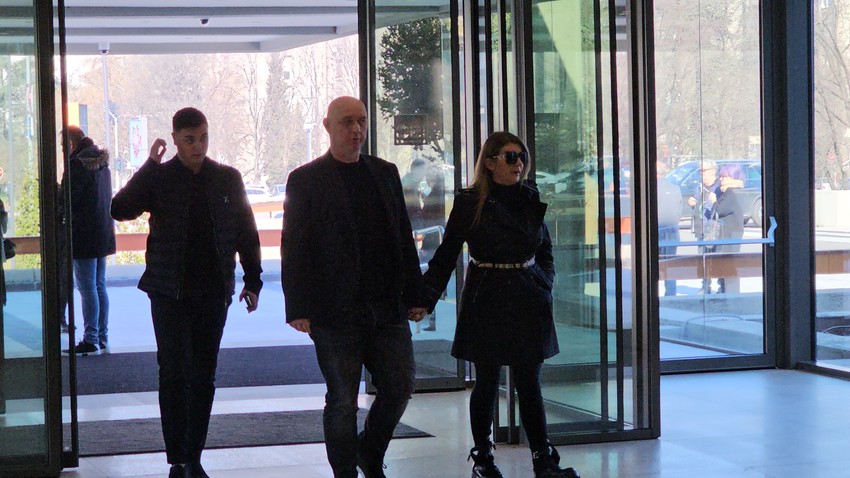 Viki Miljković sa suprugom Tašketom na komemoraciji Saše Popovića