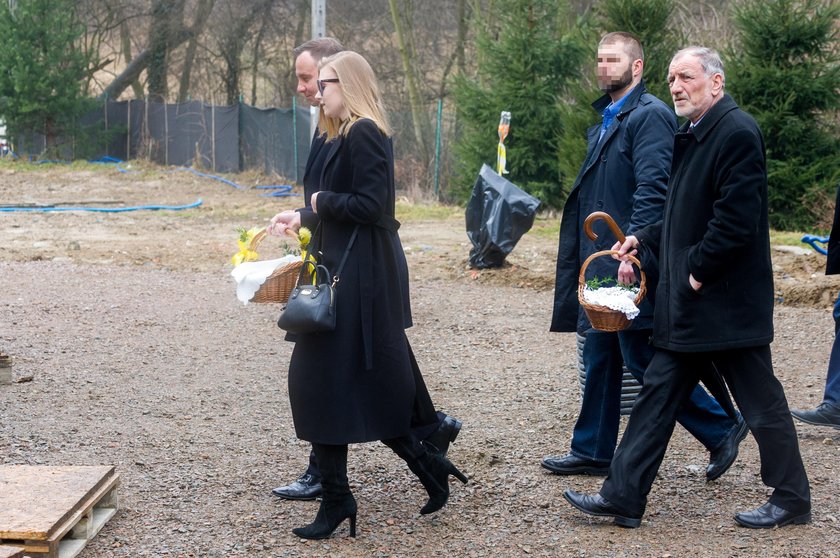 Prezydent z córką poszli ze święconką. A gdzie pierwsza dama?