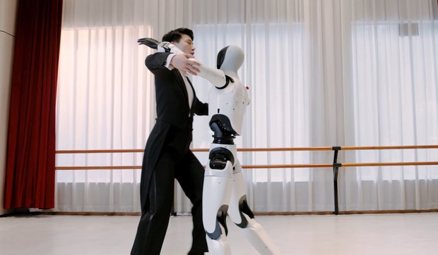 Robot