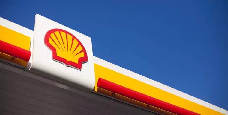 Shell z nowymi ładowarkami, dostępem do hubów ładowania i nową stacją tankowania gazu LNG