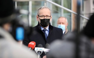 Kiedy nastąpi szczyt zachorowań na COVID-19? Niedzielski komentuje