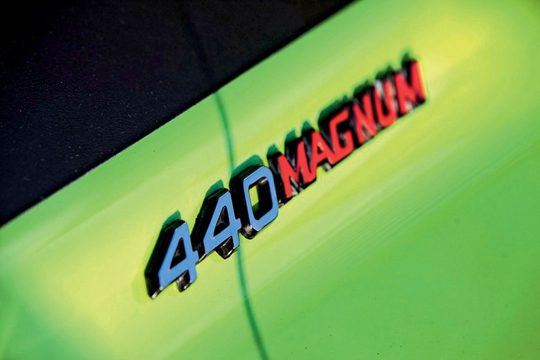 Dodge Challenger R/R 440 Magnum - Bad boys go uwielbiają