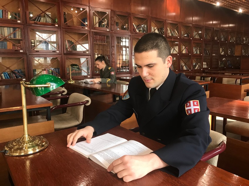 Konkurs za vojne škole