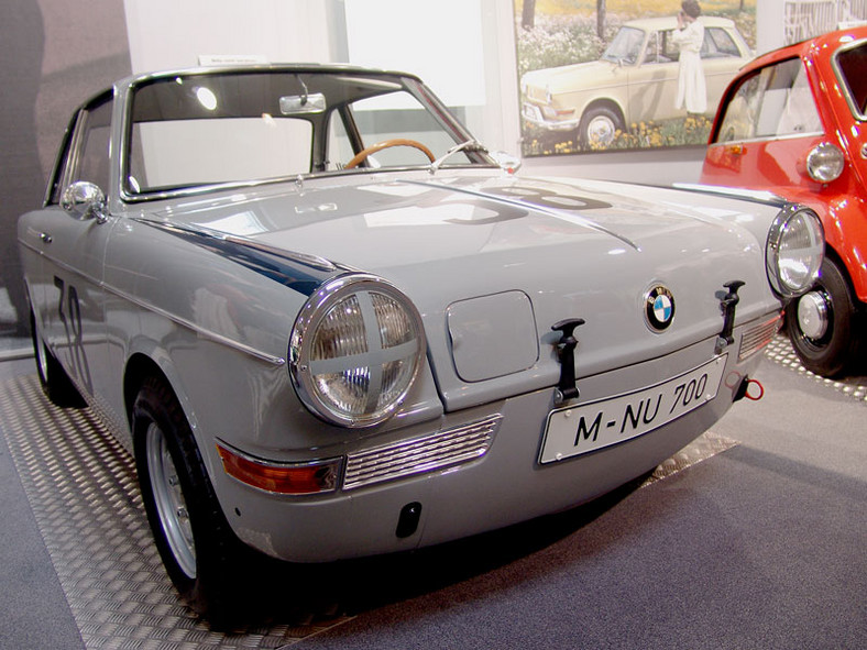 BMW: muzeum monachijskiej szachownicy