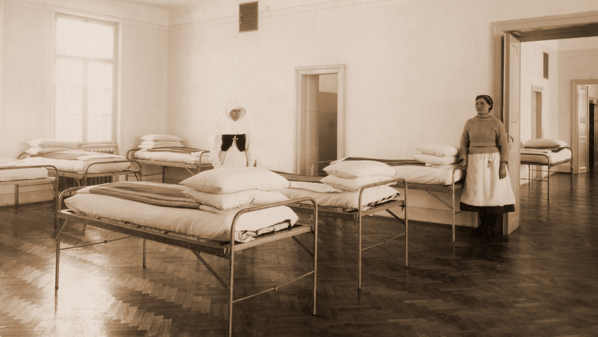 Szpital im. Babińskiego w Kobierzynie na fotografiach z lat 30. XX wieku