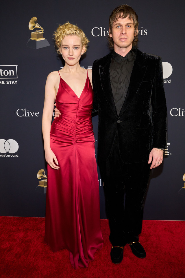 Pre-Grammy 2024: Julia Garner i Mark Foster