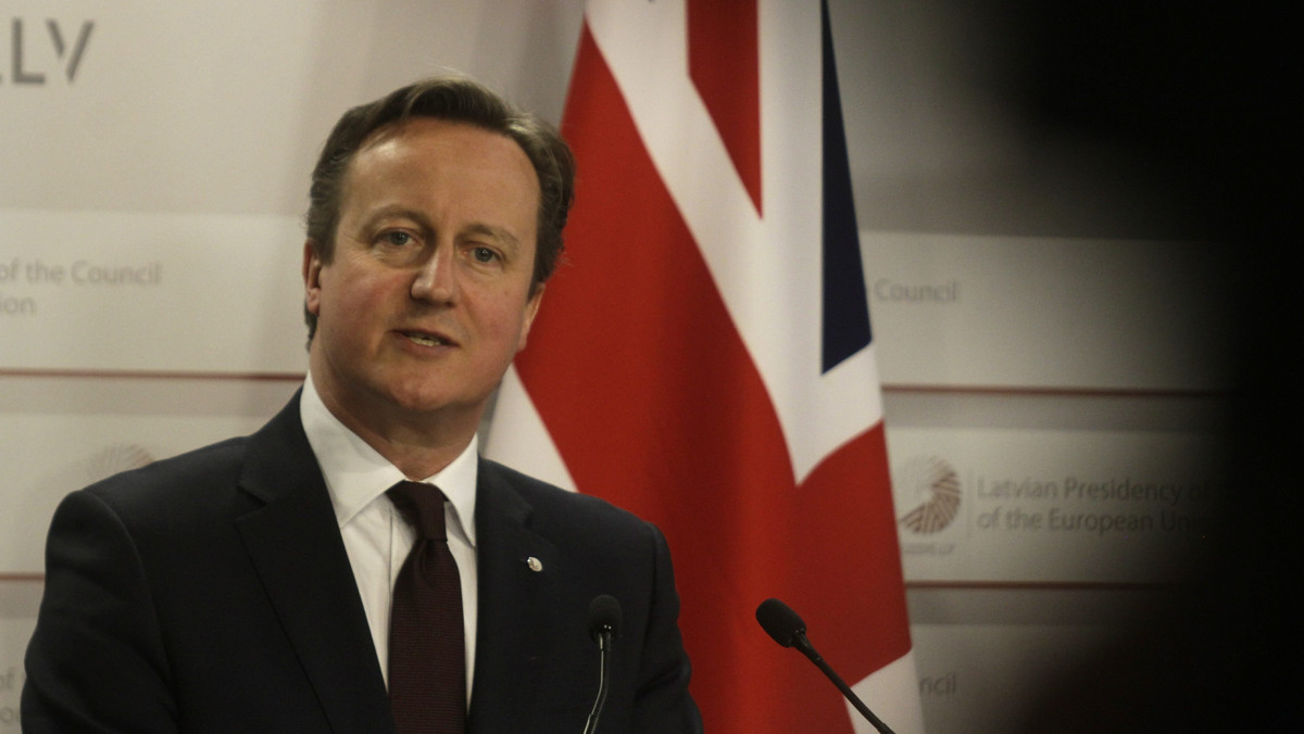 Opozycyjna Partia Pracy poprze plan premiera Wielkiej Brytanii Davida Camerona dotyczący przeprowadzenia referendum na temat członkostwa kraju w Unii Europejskiej do końca 2017 roku - poinformowała liderka ugrupowania.