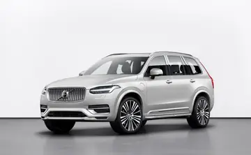 Volvo XC 90 Momentum AWD Getr B5 235KM 173KW