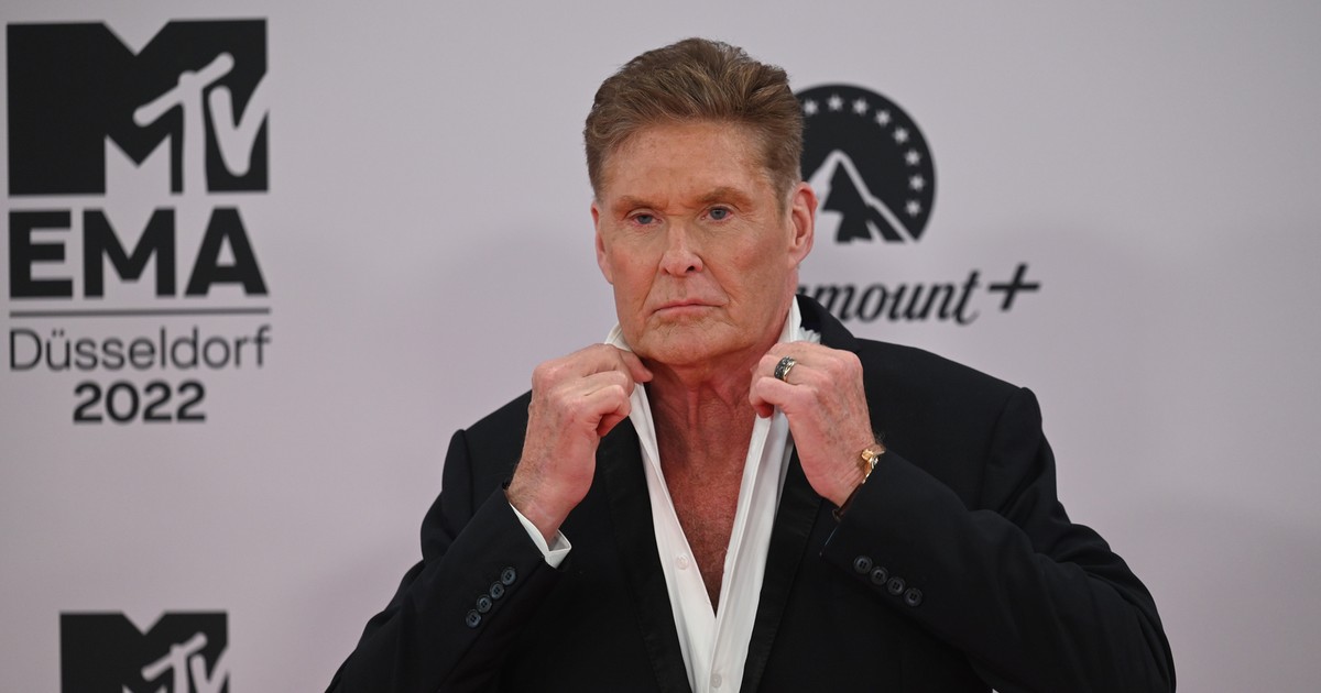 David Hasselhoff teljesen összeomlott volt felesége halála miatt: most először lépett utcára – fotó