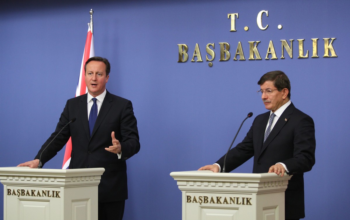 David Cameron i Ahmet Davutoglu