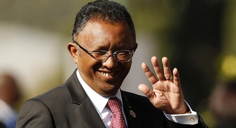 Madagascar lawmakers to vote on whether to sack PM and government