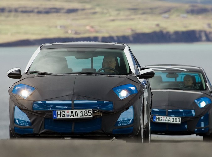 Konkurencja? Najnowszy volkswagen golf VI, świeże renault megane