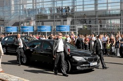 Niewypał z prywatną firmą? BOR wraca na posterunek w MSZ