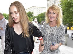 Wzięła z rodziców to, co najlepsze! 17-letnia córka Englerta i Ścibakówny pięknieje z każdym wyjściem. FOTO