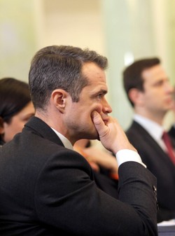 Posłowie PSL przeciw Nowakowi. Tusk wzywa szefa klubu