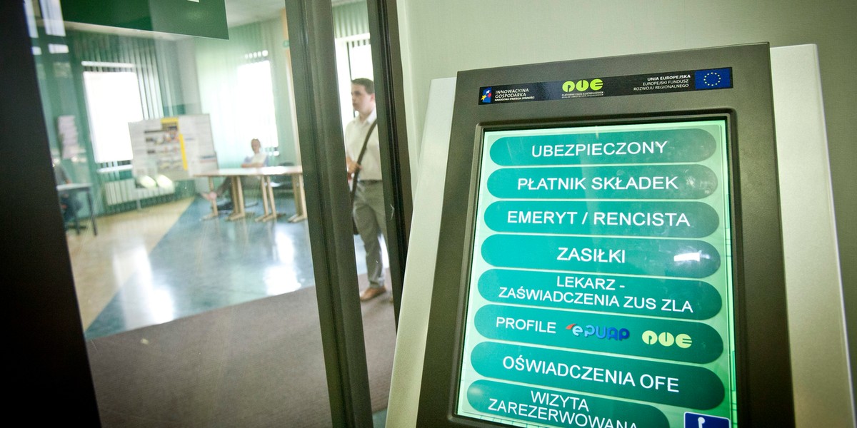 Przez awarię systemów PUE pracownicy nie mają dostępu do informacji o wystawionych zwolnieniach lekarskich