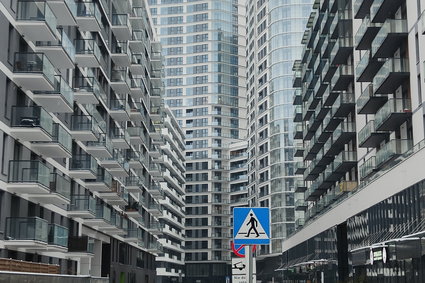 Wielki problem dewelopera od "Hongkongu na Woli". Miasto nie uznaje 157 mieszkań