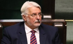 Szydło w radzie Muzeum Auschwitz. "Osoba o wielkich sukcesach. To nobilituje"