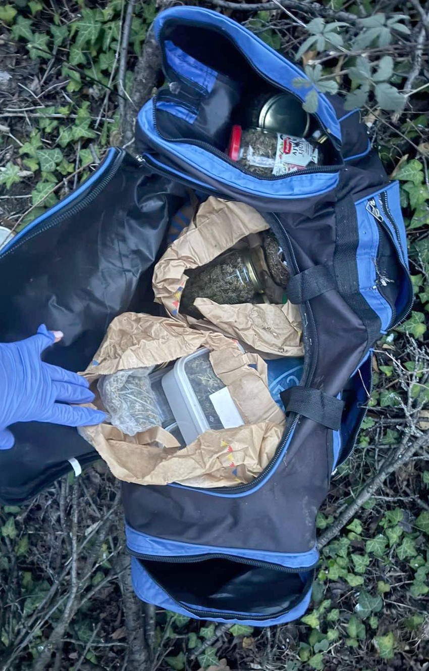 Zaplenjeni narkotici i oružje u Kragujevcu