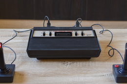 Atari widzi przyszłość w grach retro. Wprowadzi nową konsolę do gier