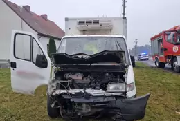 W mniej niż godzinę pijany 26-latek ukradł auto oraz paliwo i jeszcze się rozbił