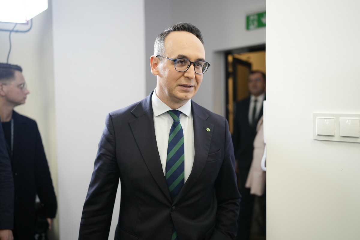 Znamy trasy i prędkości szybkich polskich pociągów. Minister Klimczak ujawnia