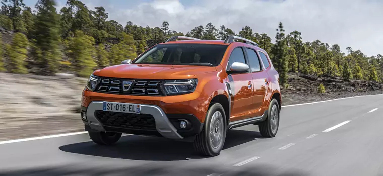 Dacia Duster po liftingu z polskim cennikiem. Jest prestiż, "automat" i 4x4